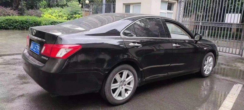 成都08年雷克萨斯ES7