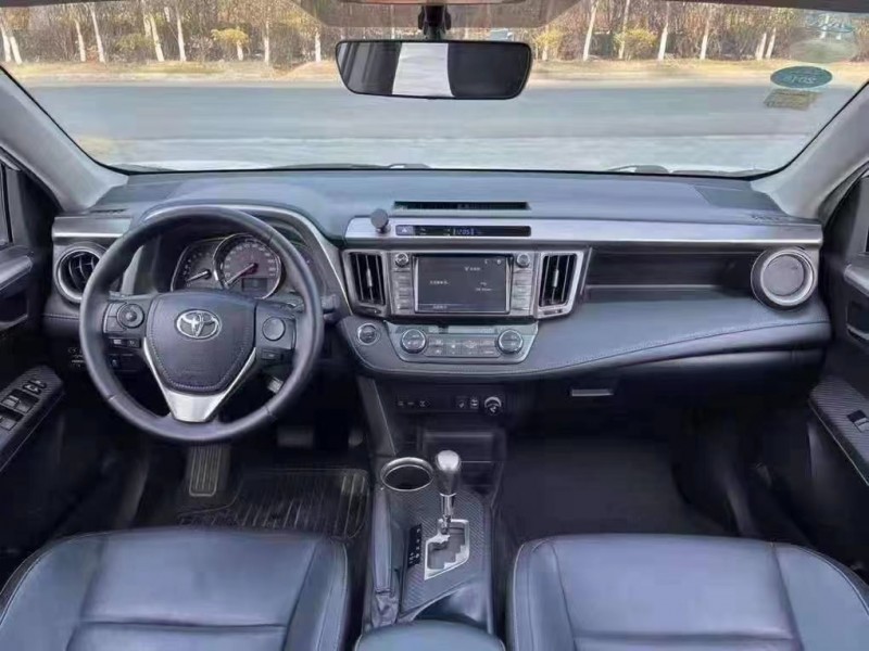 廊坊16年丰田RAV44