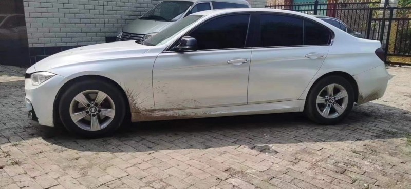 保定14年宝马3系2