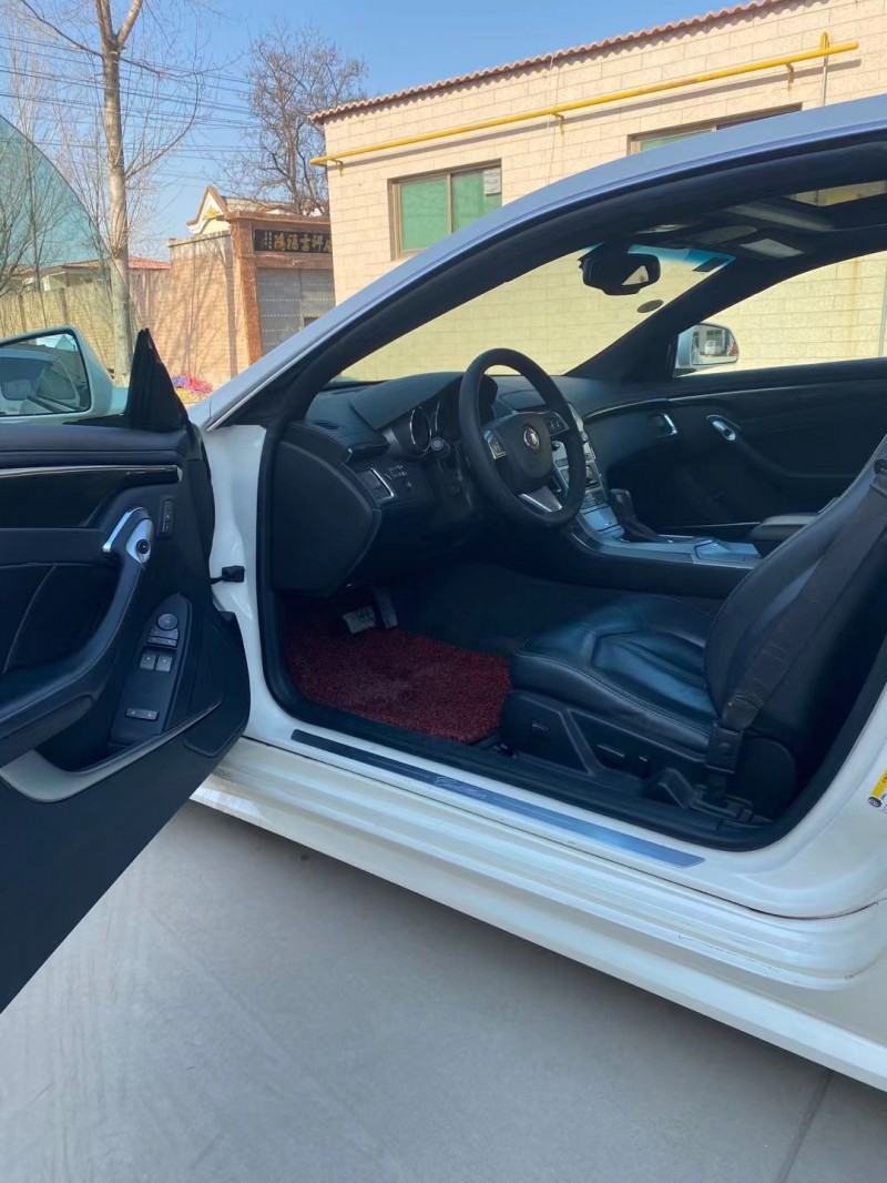 保定14年凯迪拉克CTS5