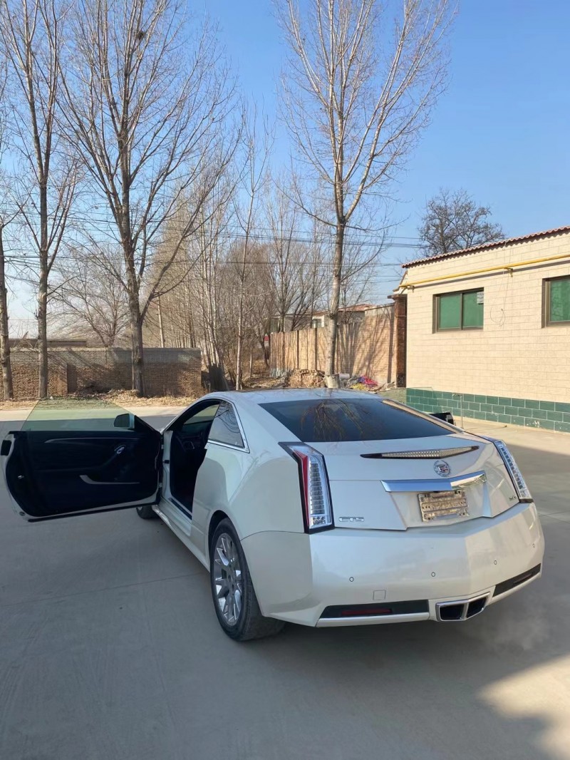 保定14年凯迪拉克CTS8