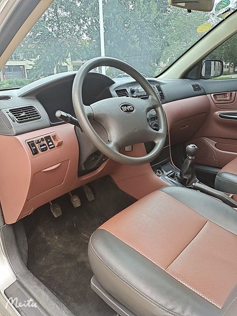 保定17年比亚迪F35