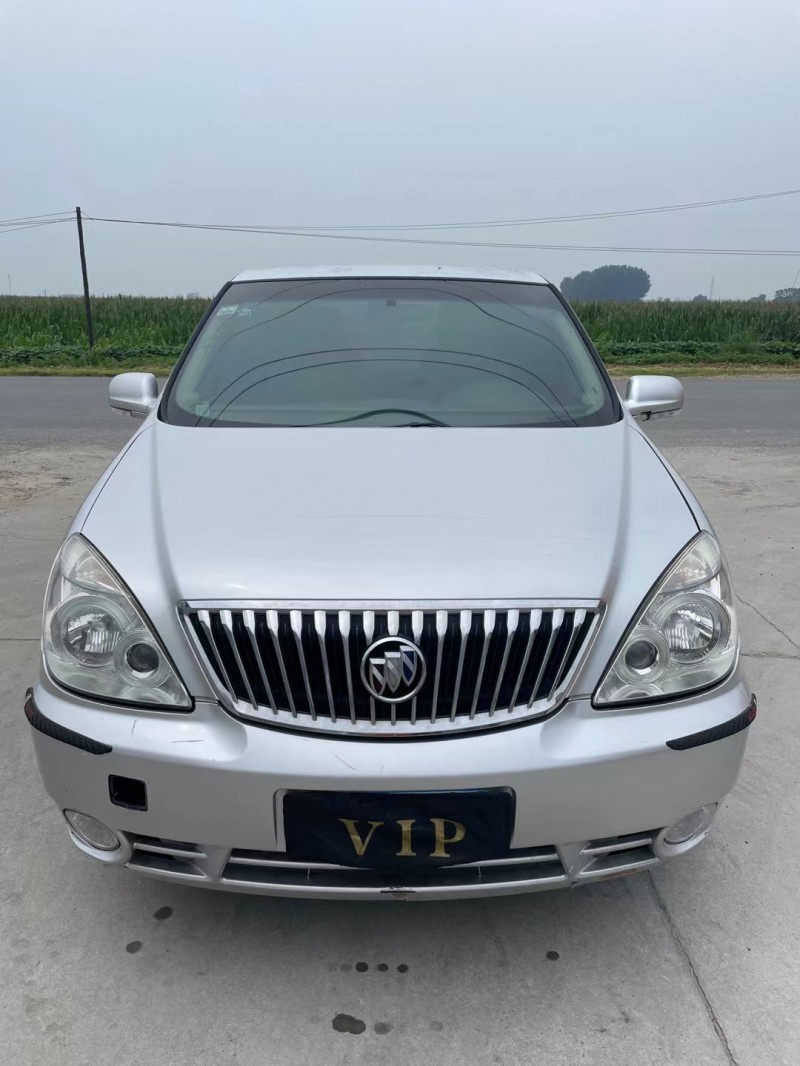 沈陽12年別克GL81