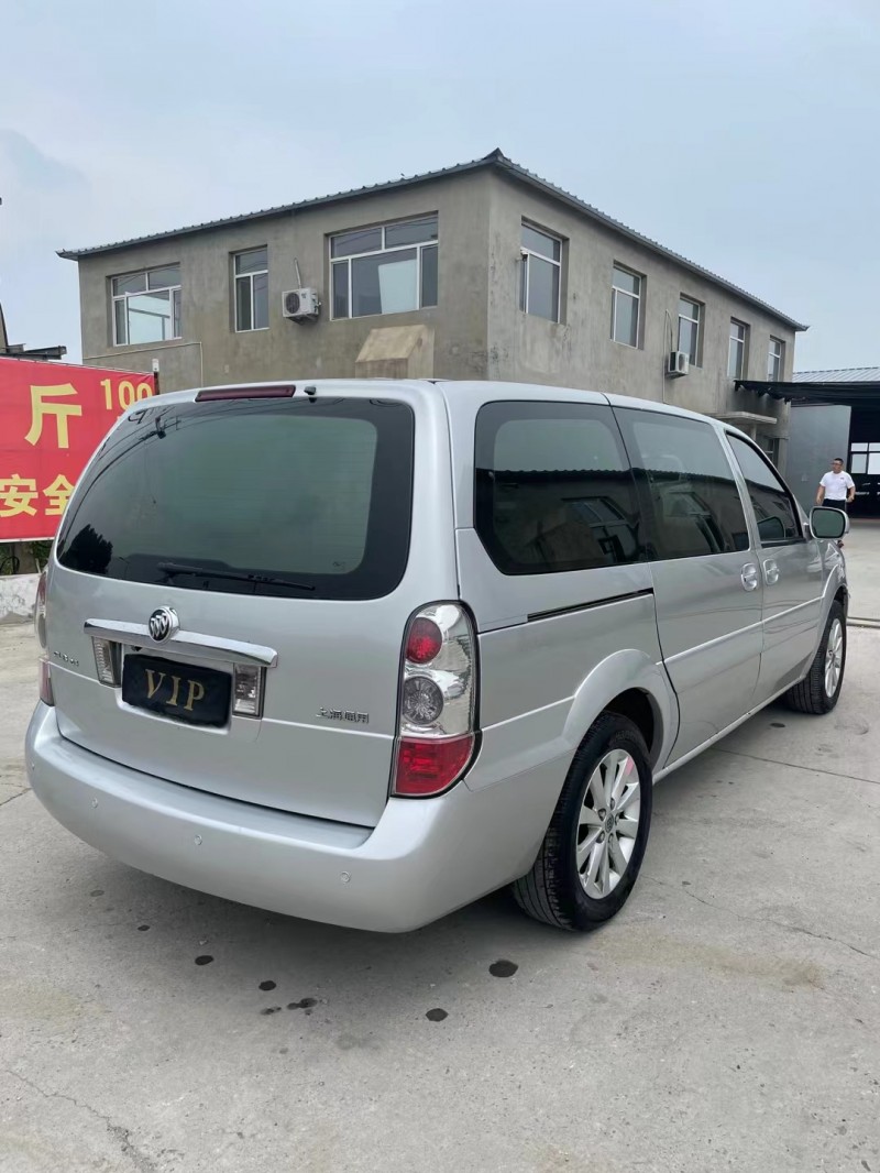 沈陽12年別克GL89