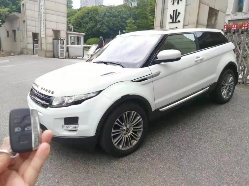 長沙11年路虎極光2
