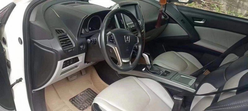 广州14年纳智捷优6 SUV3