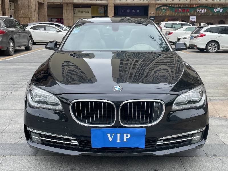 佛山14年宝马7系9