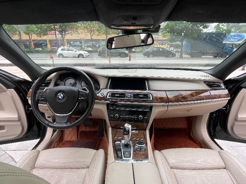 佛山14年宝马7系1