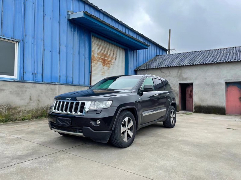 荊門11年Jeep大切諾基3