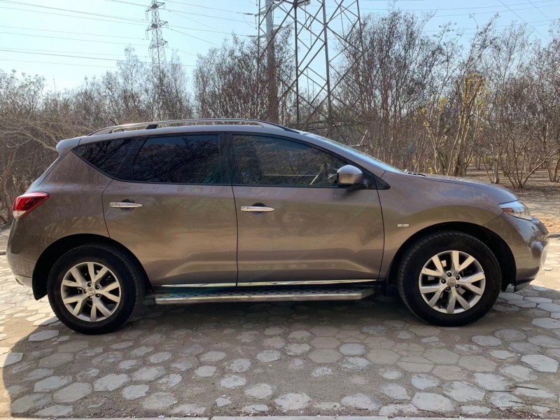 聊城13年日產樓蘭4