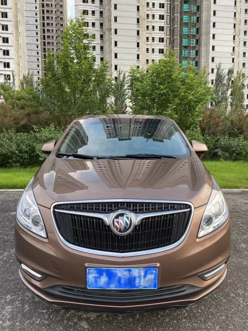 保定19年别克GL89