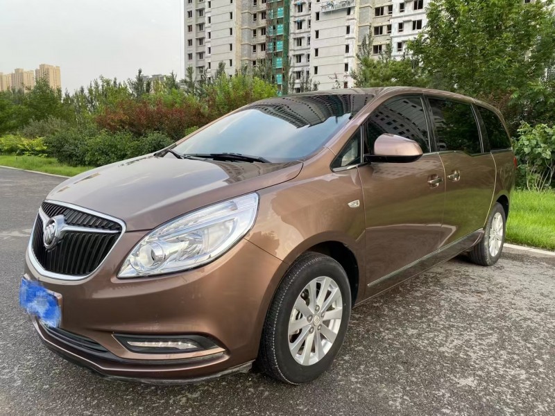 保定19年别克GL87