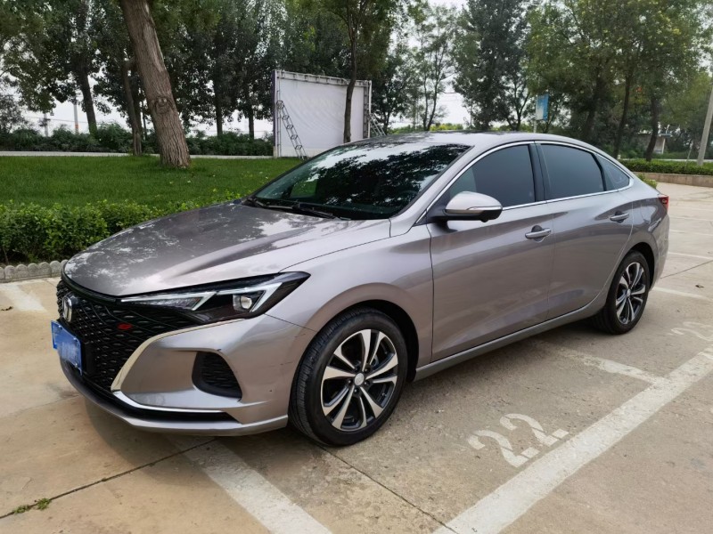 保定20年长安汽车逸动3