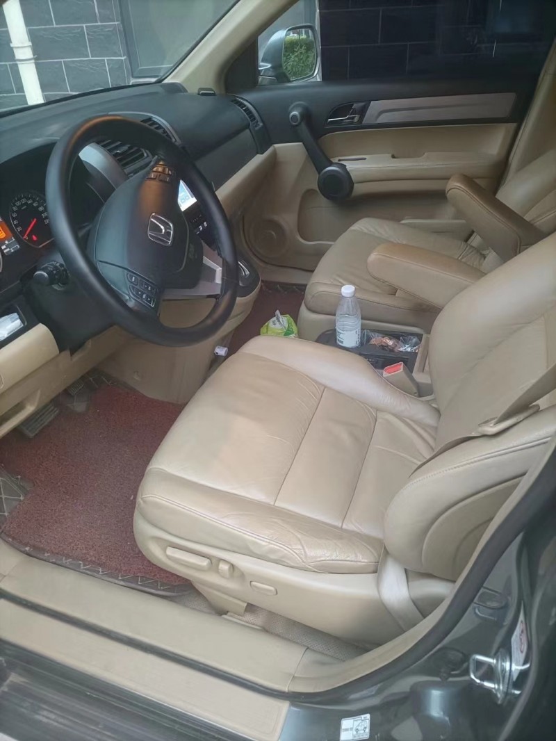 潍坊11年本田CR-V4