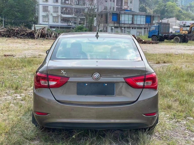 广州16年别克英朗4