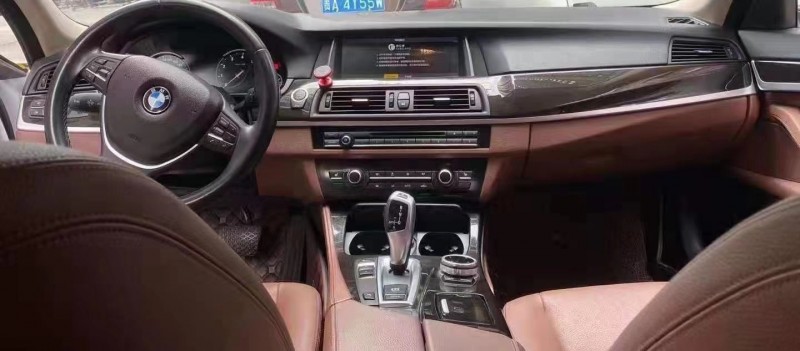 贵阳17年宝马5系3