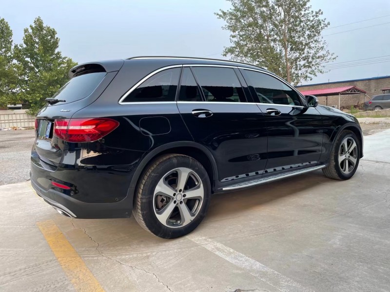 保定17年奔驰GLC AMG4