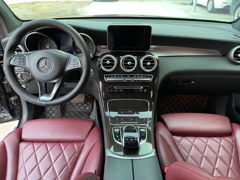 保定17年奔驰GLC AMG1