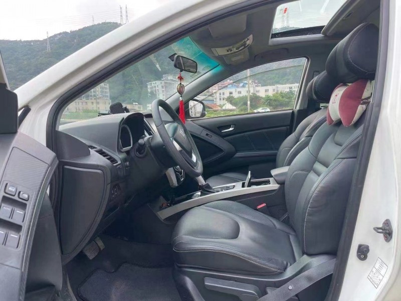 广州15年纳智捷优6 SUV1