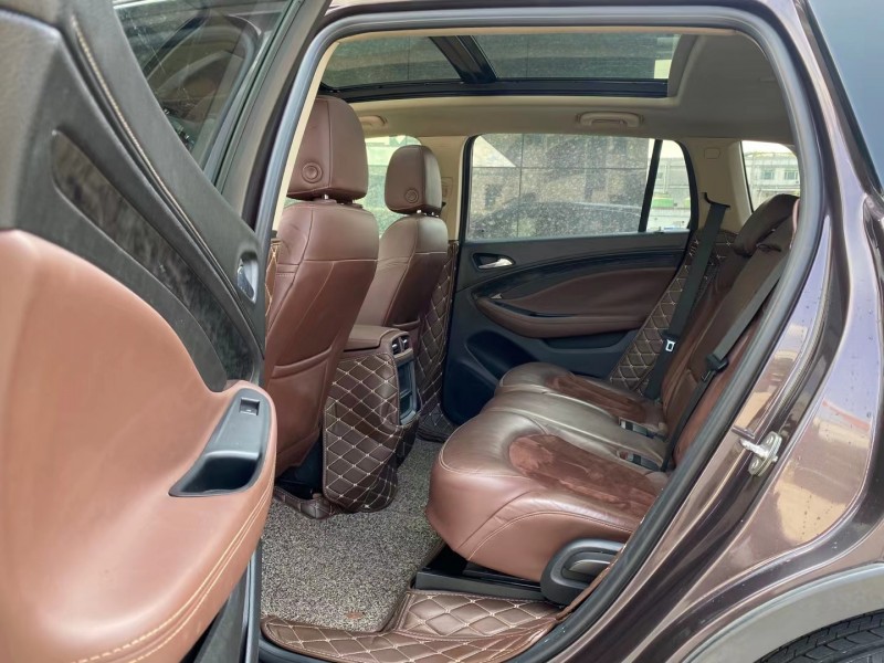 东莞15年别克昂科威7