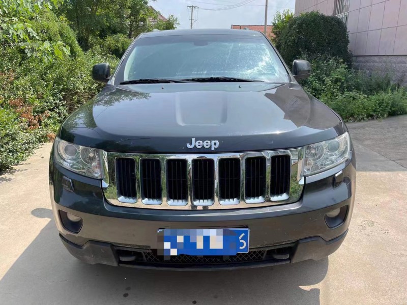 淄博11年Jeep大切諾基1