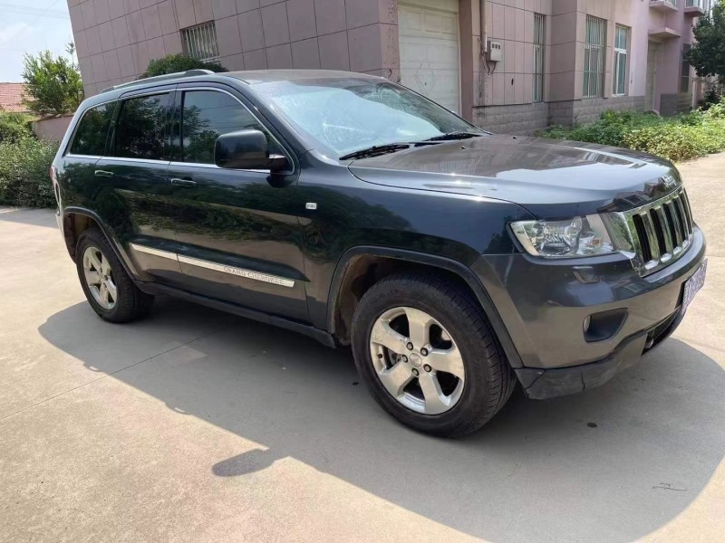 淄博11年Jeep大切諾基3