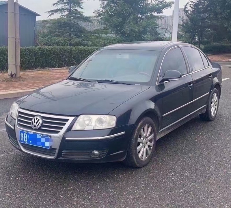青岛09年大众帕萨特7