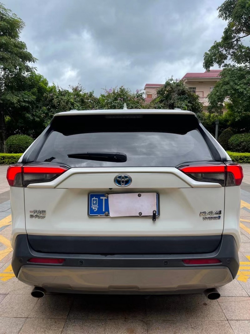 中山20年豐田RAV4榮放2