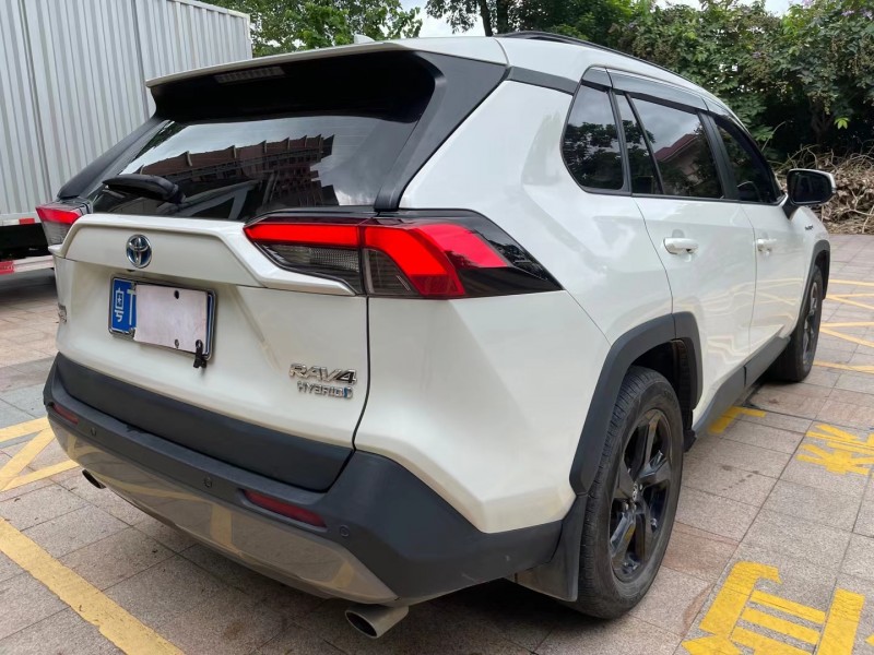 中山20年豐田RAV4榮放6