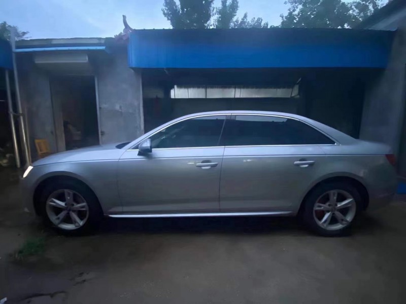 济宁16年奥迪A4L6