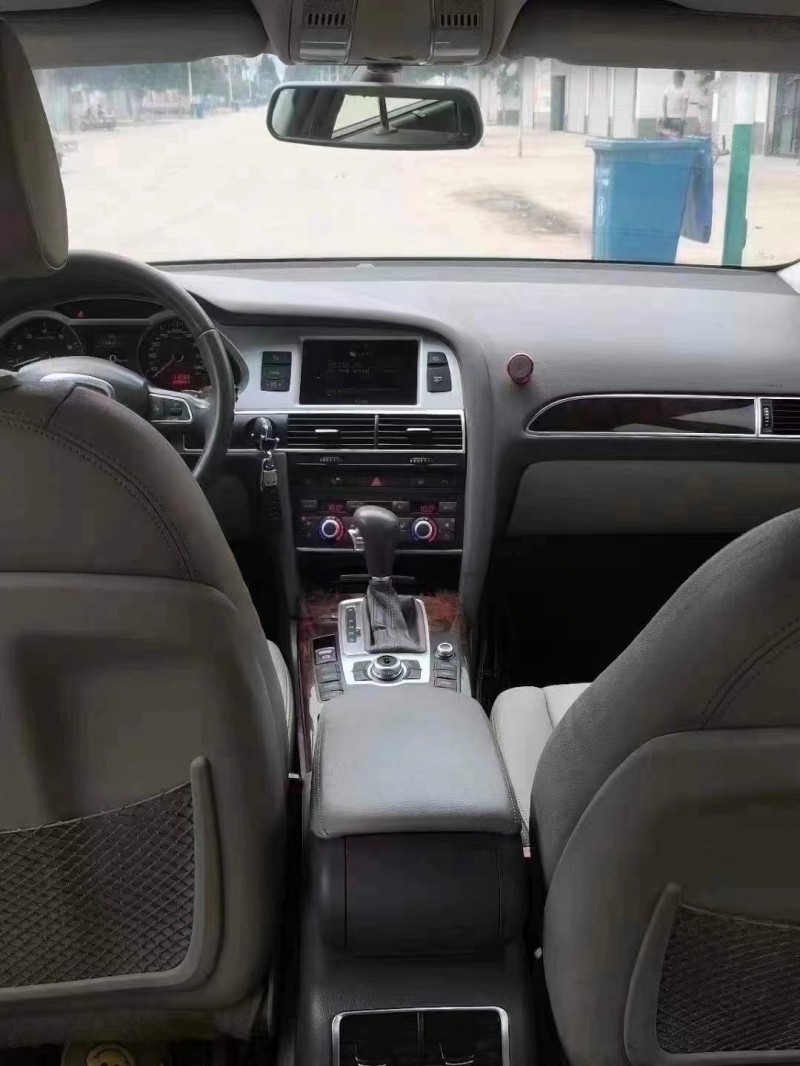 青岛10年奥迪A6L1