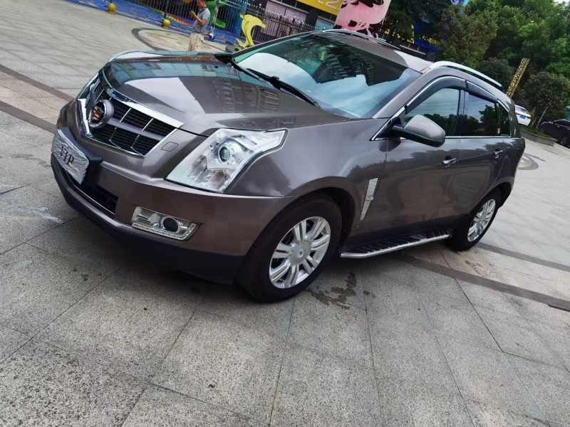 武汉12年凯迪拉克SRX2