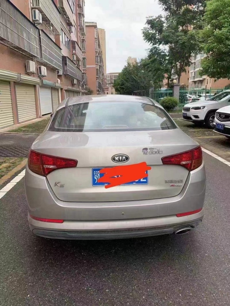 武漢12年起亞K58