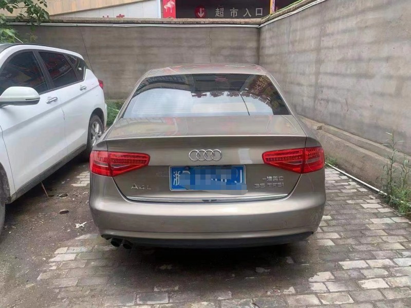 萊蕪13年奧迪A4L6