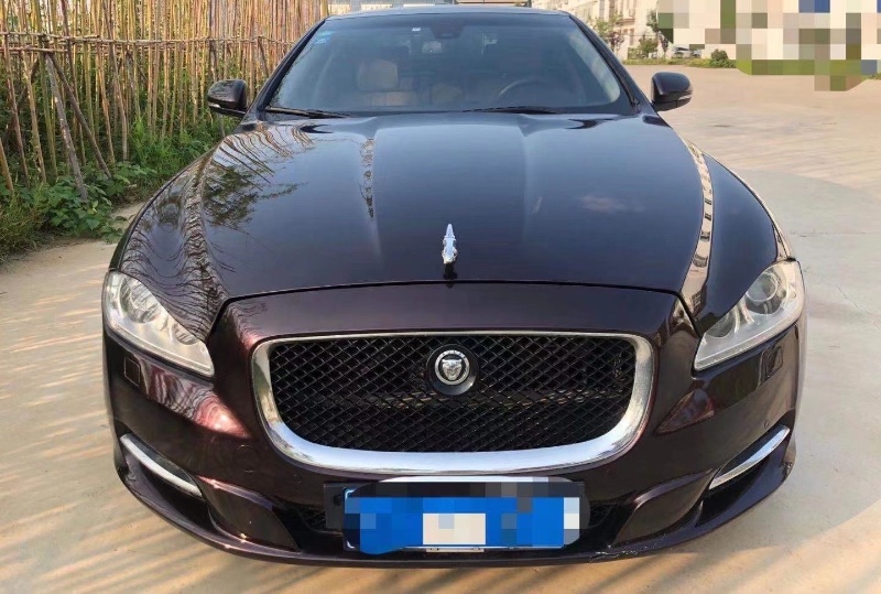 青島12年捷豹XJ7