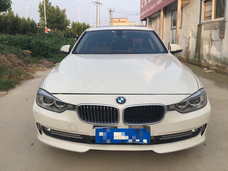 青岛14年宝马3系9