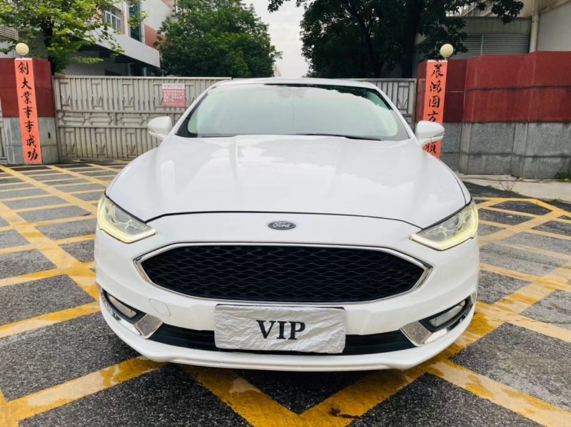 东莞17年福特蒙迪欧1