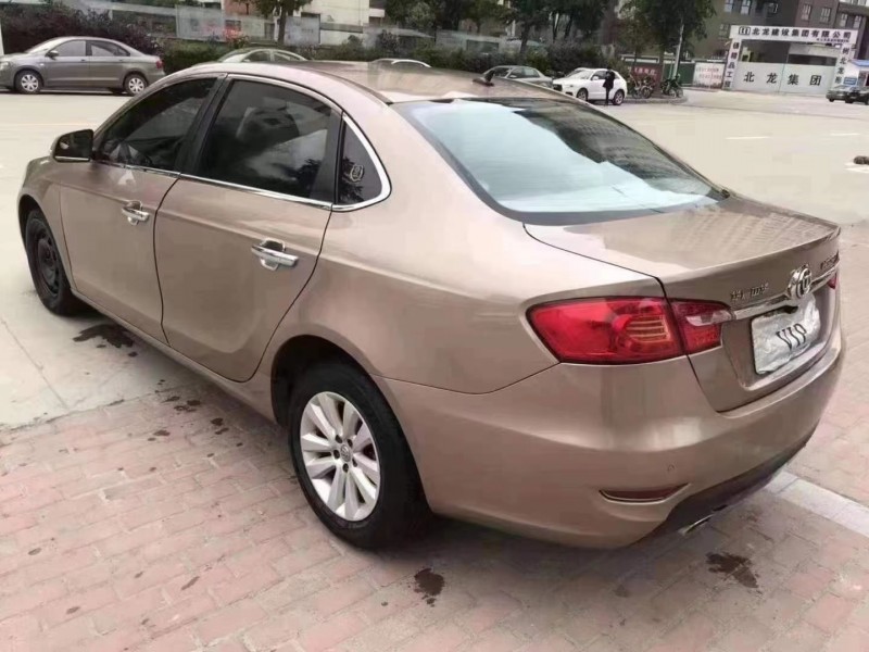 宜昌16年中華H5306