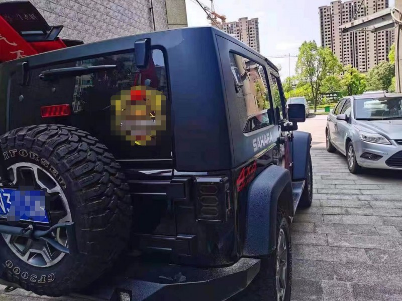 贛州10年Jeep牧馬人6
