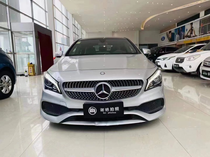 邢台17年奔驰CLA1