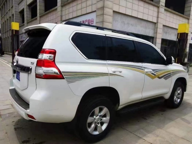 宜昌16年丰田普拉多4