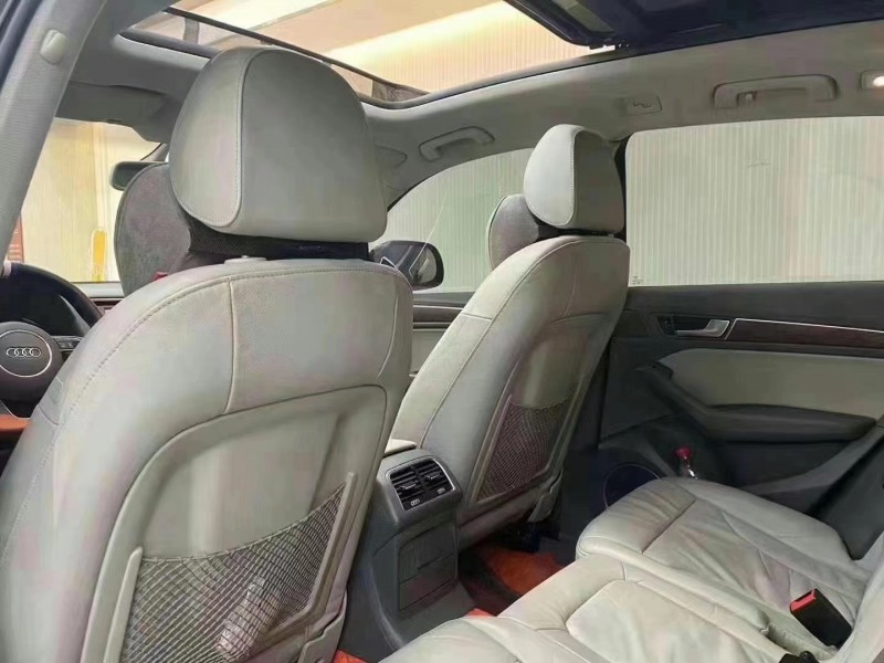 中山14年奧迪Q56