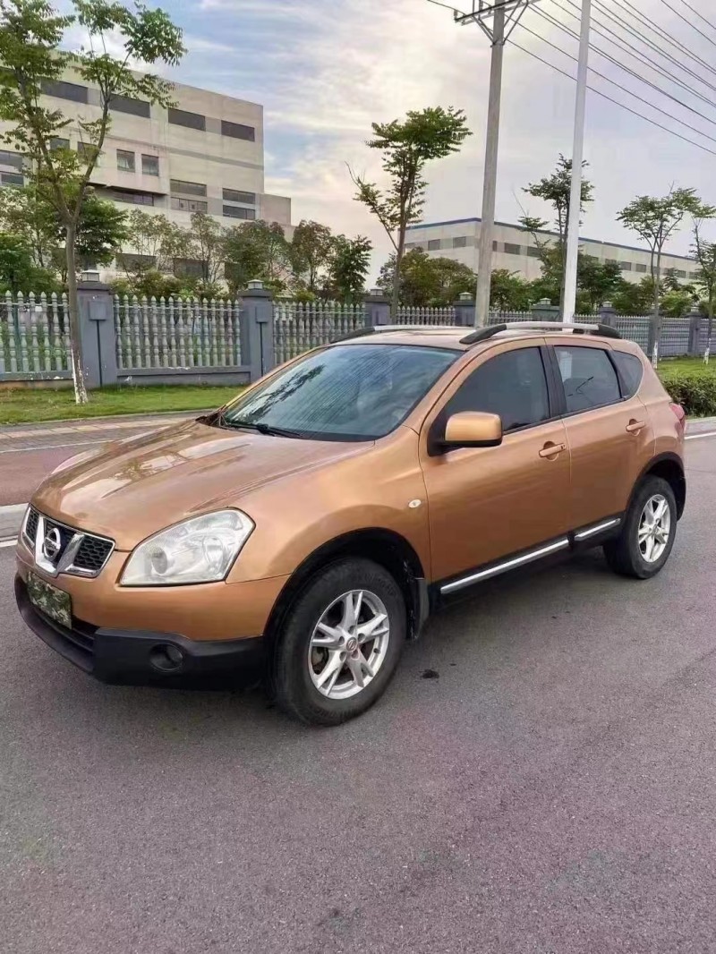 鄂州11年日產逍客3