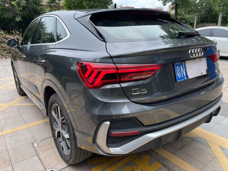 中山21年奧迪Q35