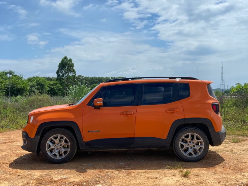 柳州17年Jeep自由俠2