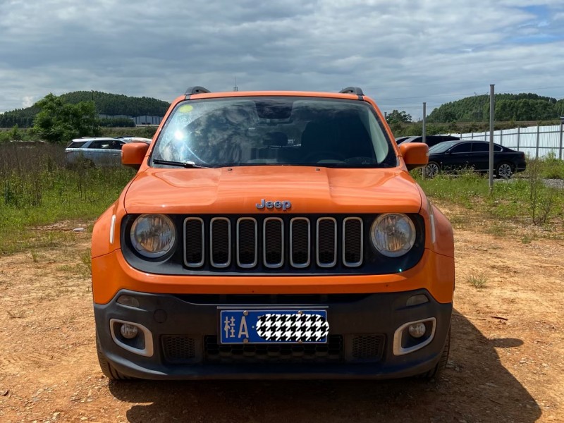 柳州17年Jeep自由俠1