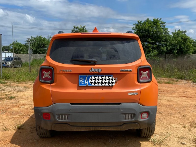 柳州17年Jeep自由俠6