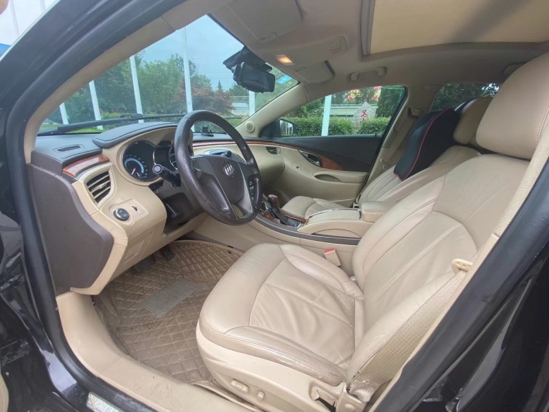 枣庄13年别克君越4