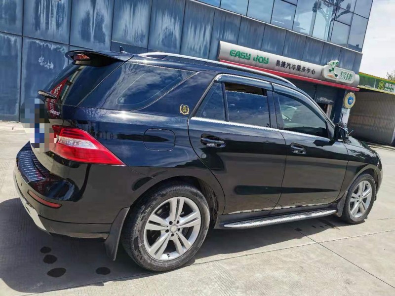 成都15年奔驰ML5