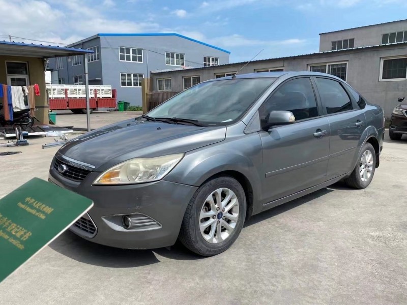 青岛11年福特福克斯2